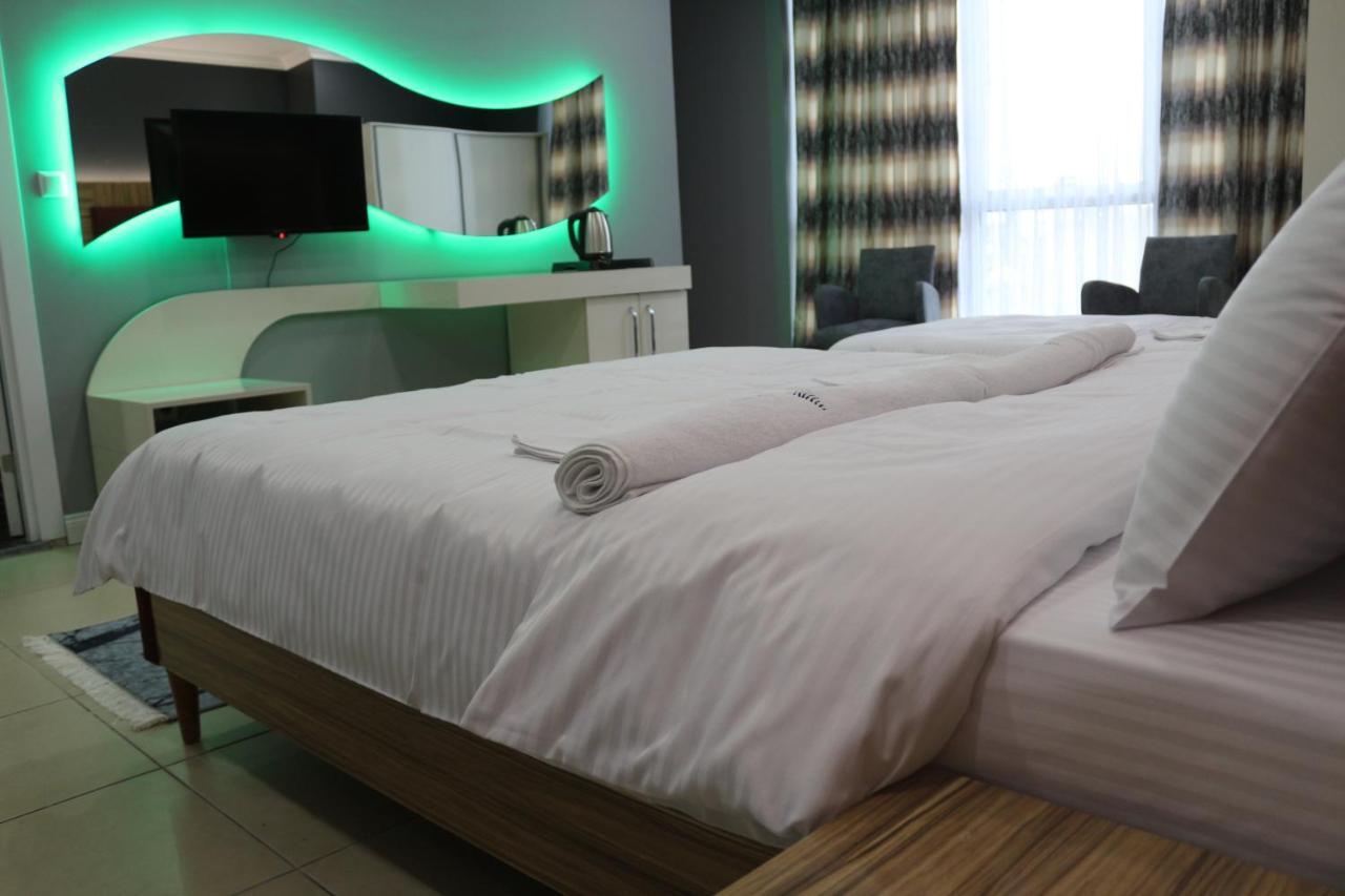 Evay Suite Spa & Wellness Hotel Istanboel Buitenkant foto